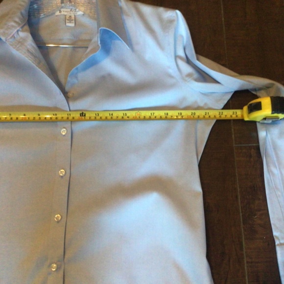 Ladies Fitted button down shirt Sz 14 pale blue - Picture 10 of 13